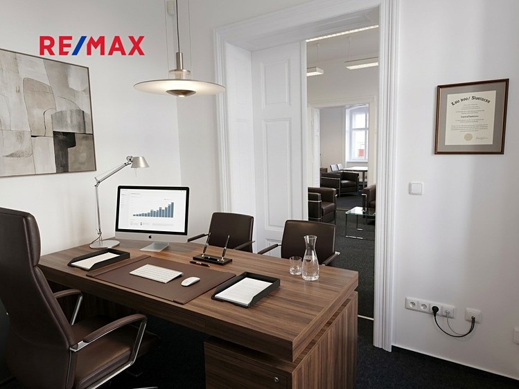 Pronájem kanceláře 85 m² - foto 7