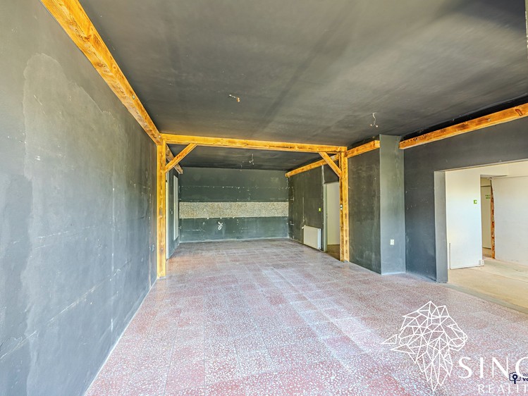 Pronájem obchodního prostoru 330 m² - foto 8