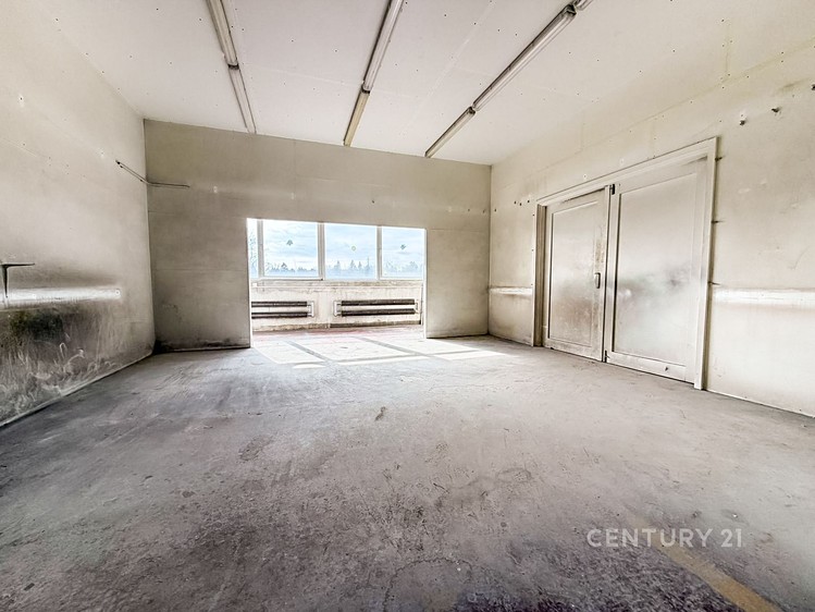 Pronájem výrobní haly, prostoru 280 m² - foto 2