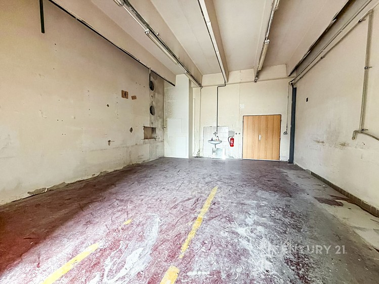Pronájem výrobní haly, prostoru 280 m² - foto 3
