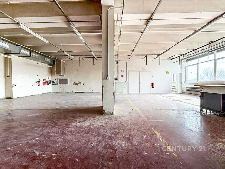 Pronájem výrobní haly, prostoru 280 m² - foto 6