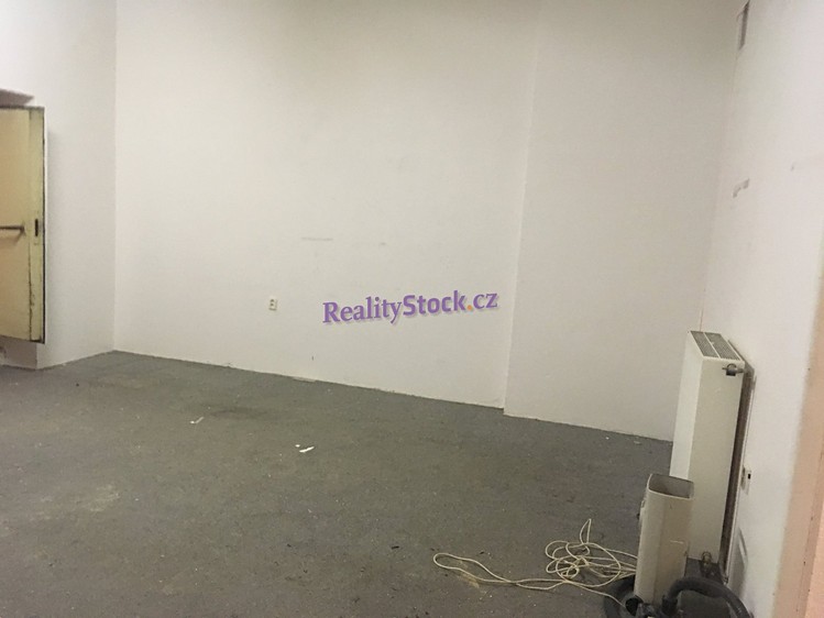 Pronájem obchodního prostoru 92 m² - foto 2