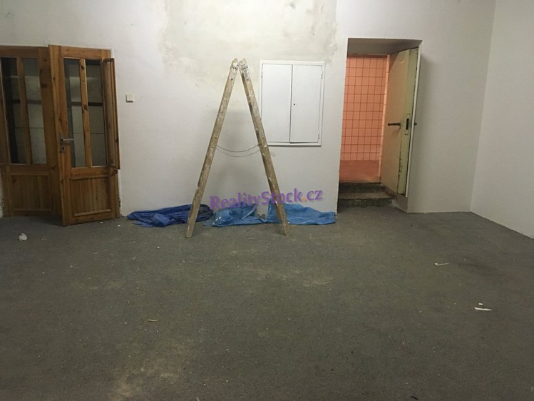Pronájem obchodního prostoru 92 m² - foto 6