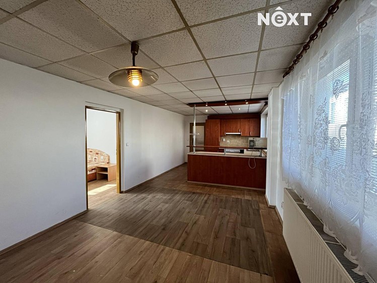 Pronájem komerční nemovitosti 62 m² - foto 1