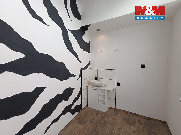 Pronájem obchodního prostoru 8 m² - foto 3