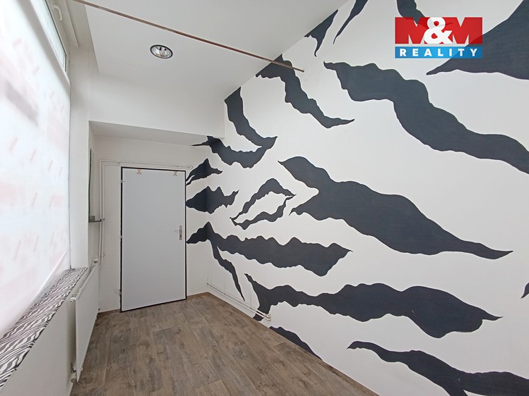 Pronájem obchodního prostoru 8 m² - foto 2