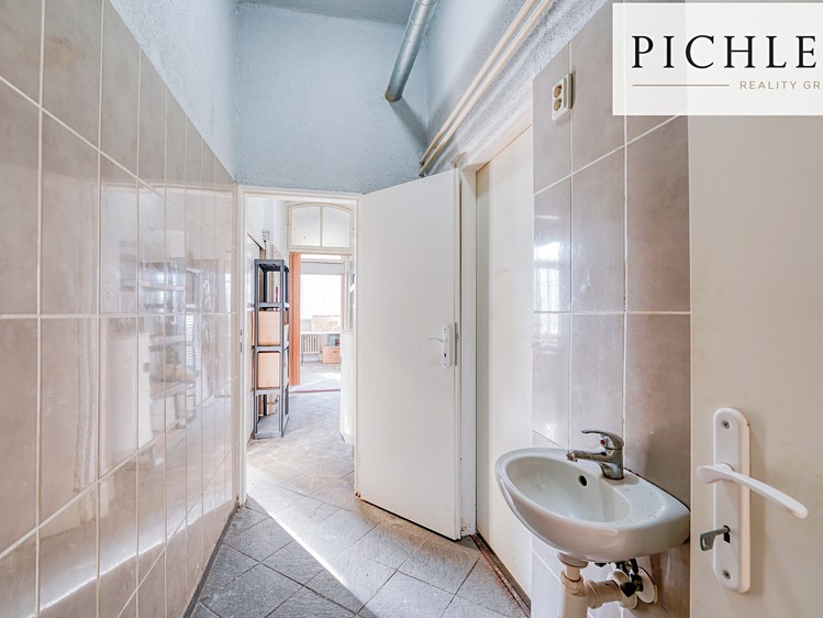 Pronájem kanceláře 67 m² - foto 8