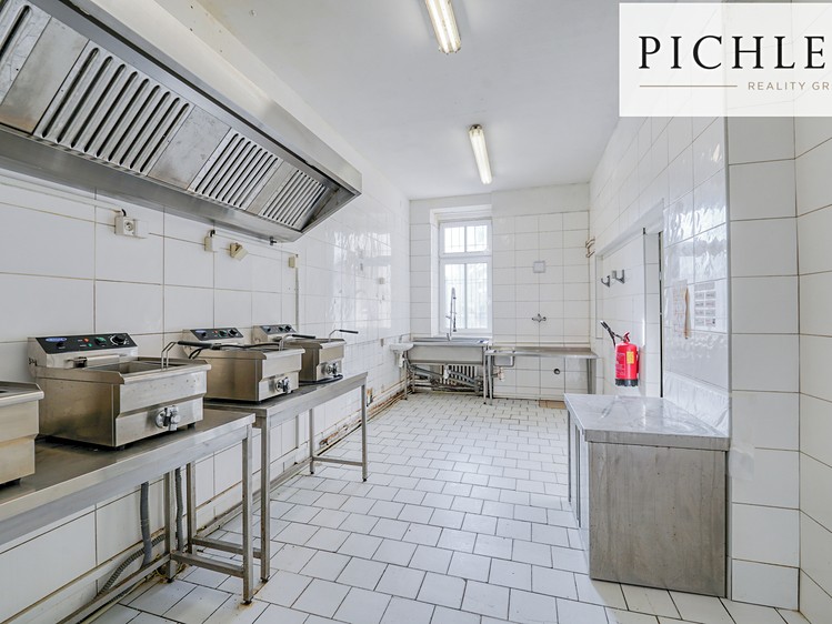 Pronájem kanceláře 67 m² - foto 6