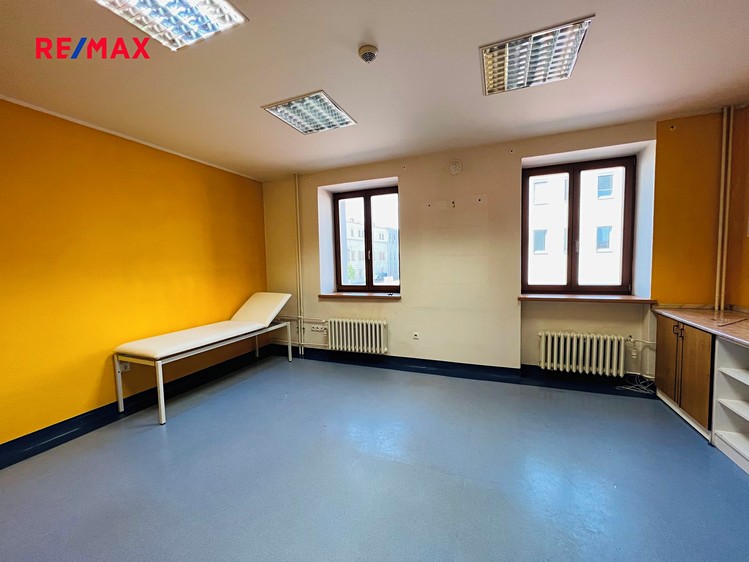 Pronájem ordinace 21 m² - foto 1
