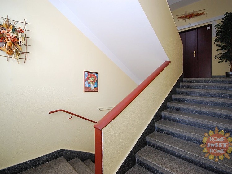 Pronájem kanceláře 28 m² - foto 5