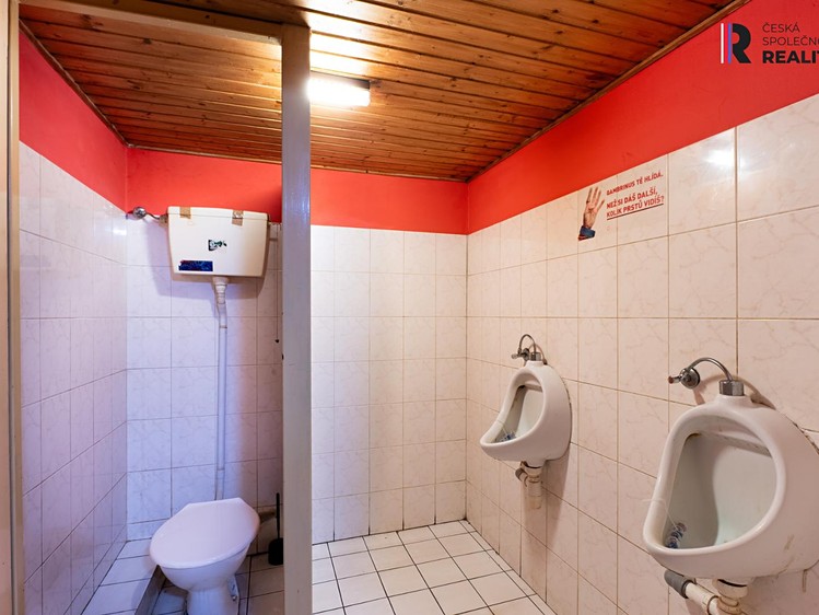 Pronájem kanceláře 60 m² - foto 6