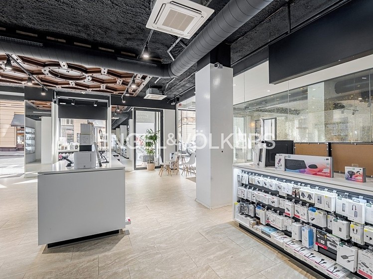 Pronájem obchodního prostoru 176 m² - foto 4