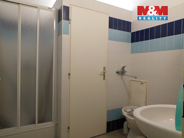 Pronájem kanceláře 140 m² - foto 3