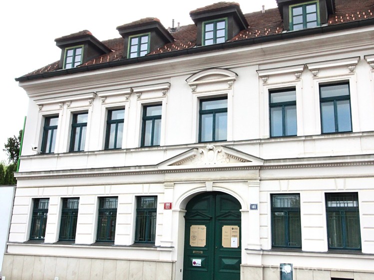 Pronájem kanceláře 38 m² - foto 1