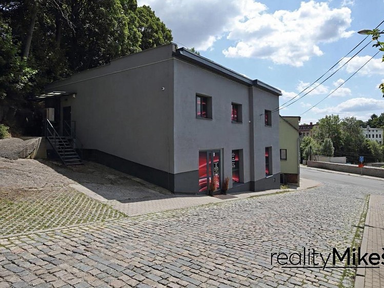 Pronájem kanceláře 173 m² - foto 4