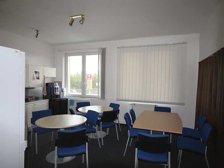 Pronájem obchodního prostoru 173 m² - foto 3