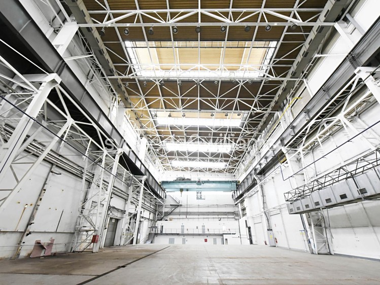 Pronájem výrobní haly, prostoru 1 980 m² - foto 2