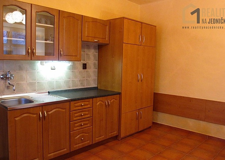 Pronájem kanceláře 23 m² - foto 4