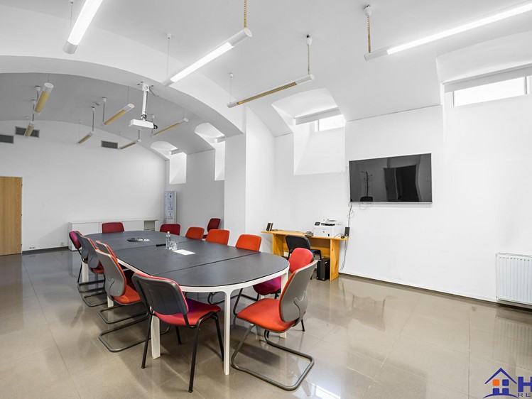 Pronájem kanceláře 1 037 m² - foto 7