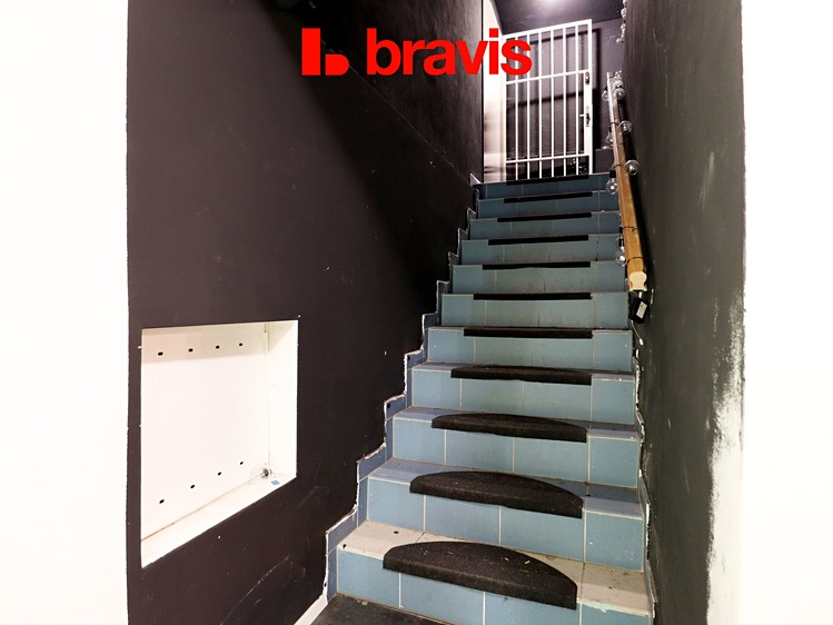 Pronájem obchodního prostoru 140 m² - foto 7