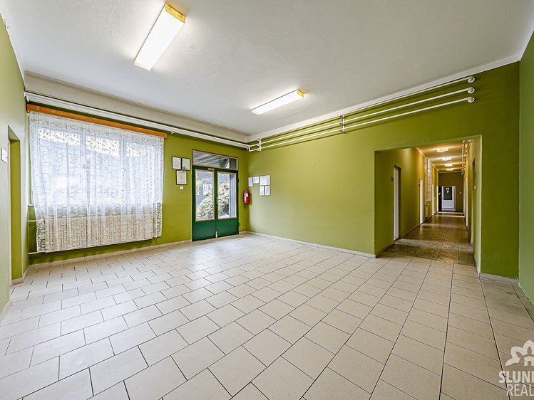 Pronájem kanceláře 294 m² - foto 4