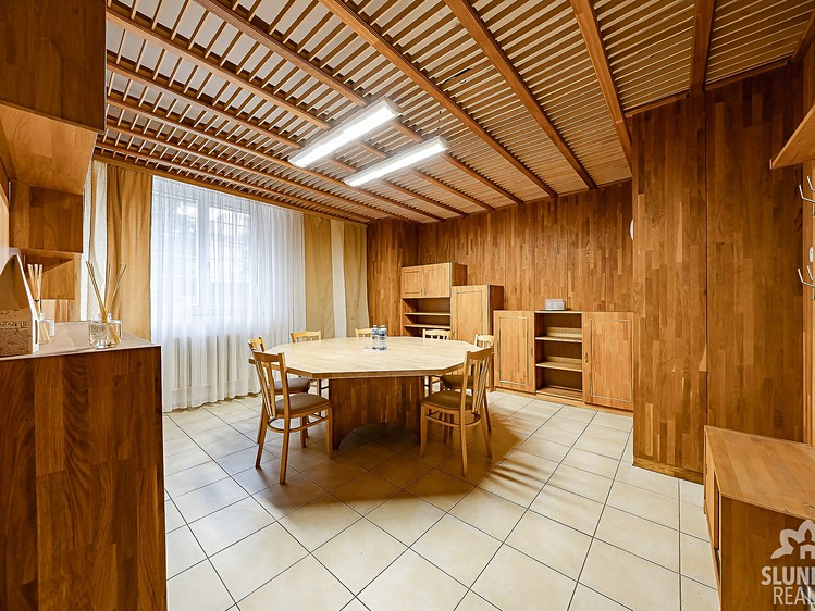 Pronájem kanceláře 294 m² - foto 8