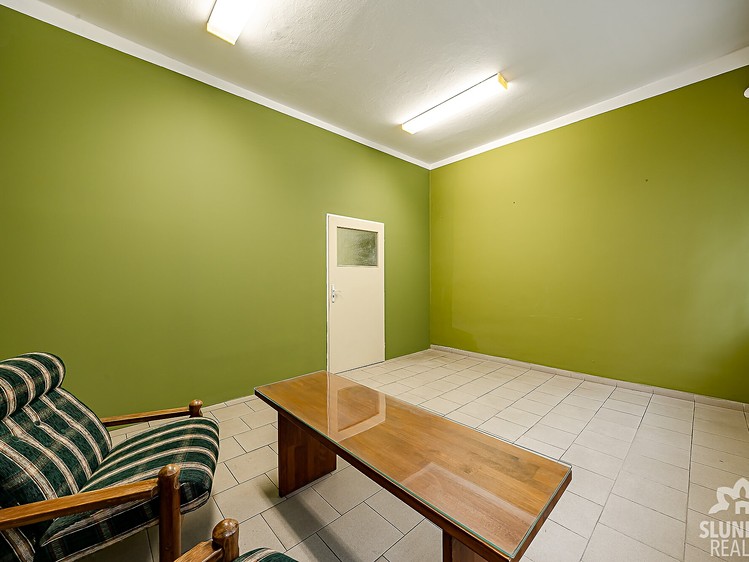 Pronájem kanceláře 294 m² - foto 7