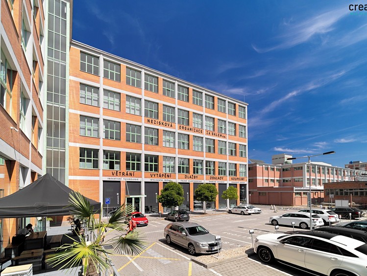 Pronájem obchodního prostoru 159 m² - foto 4