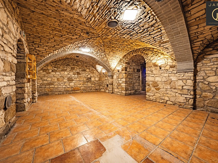 Pronájem komerční nemovitosti 100 m² - foto 6