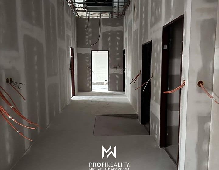Pronájem obchodního prostoru 168 m² - foto 6