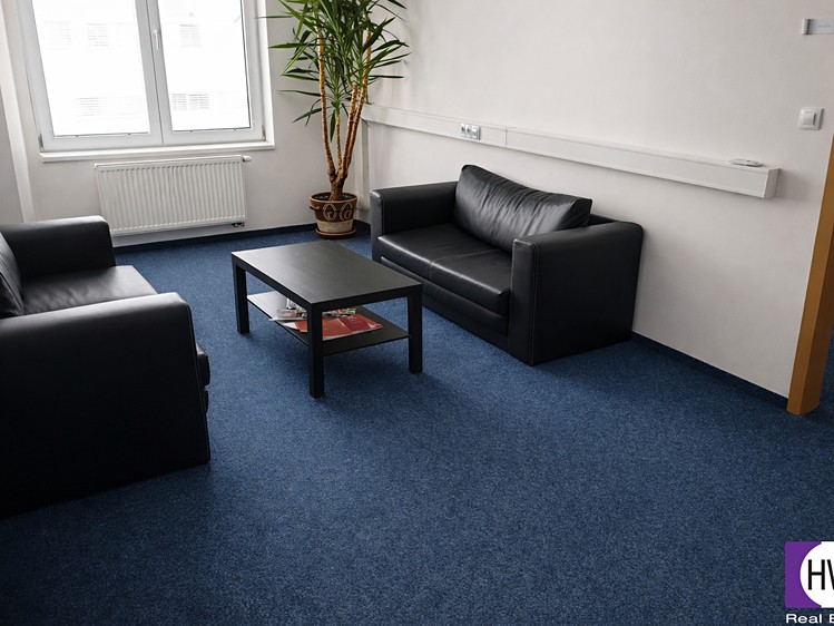 Pronájem kanceláře 45 m² - foto 4