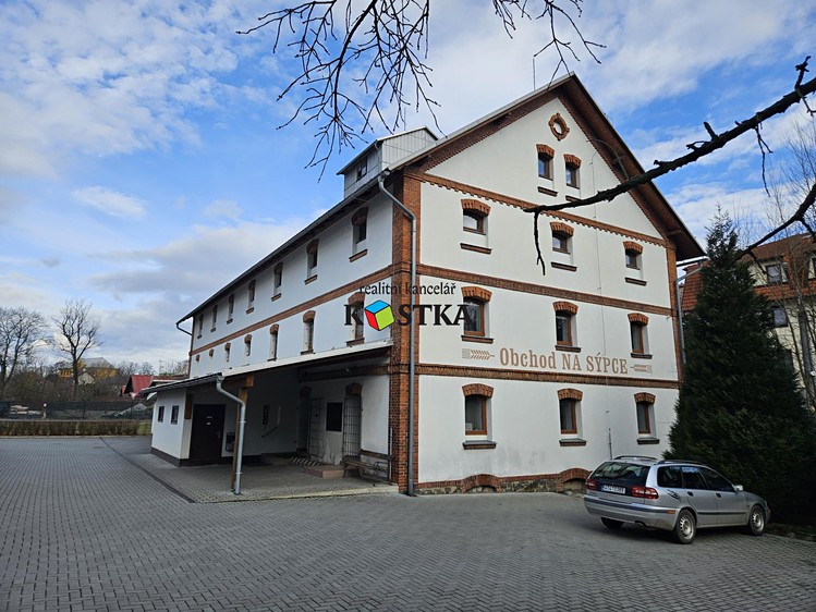 Pronájem kanceláře 20 m² - foto 1
