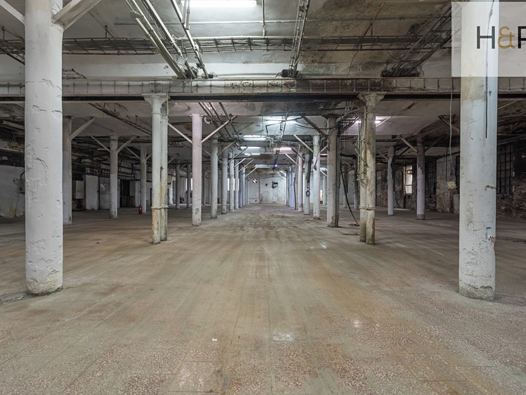 Pronájem výrobní haly, prostoru 1 250 m² - foto 3