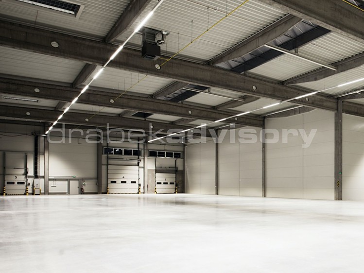 Pronájem skladového prostoru 440 m² - foto 2