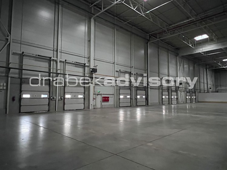 Pronájem skladového prostoru 4 000 m² - foto 2