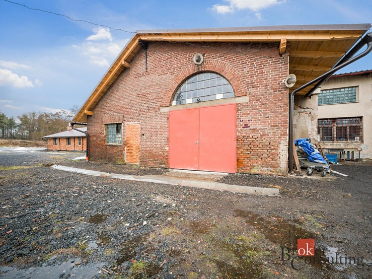 Pronájem skladového prostoru 75 m² - foto 1