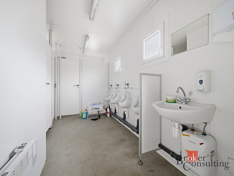 Pronájem skladového prostoru 75 m² - foto 7