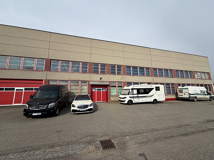 Pronájem skladového prostoru 134 m² - foto 1