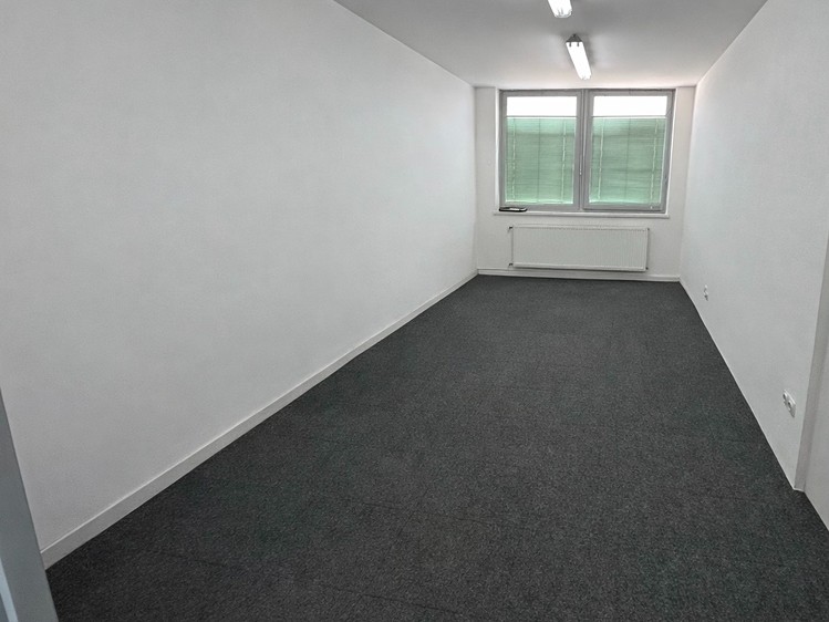 Pronájem skladového prostoru 134 m² - foto 5