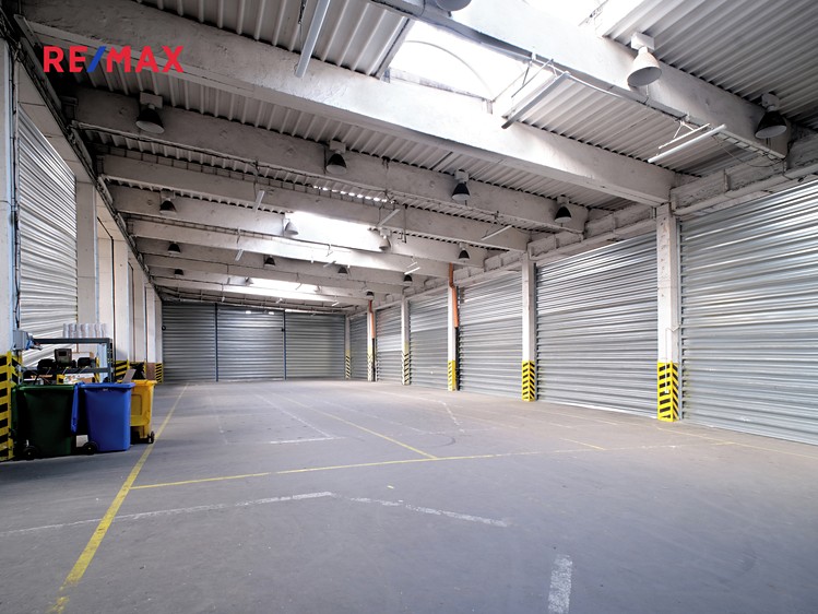 Pronájem skladového prostoru 600 m² - foto 5