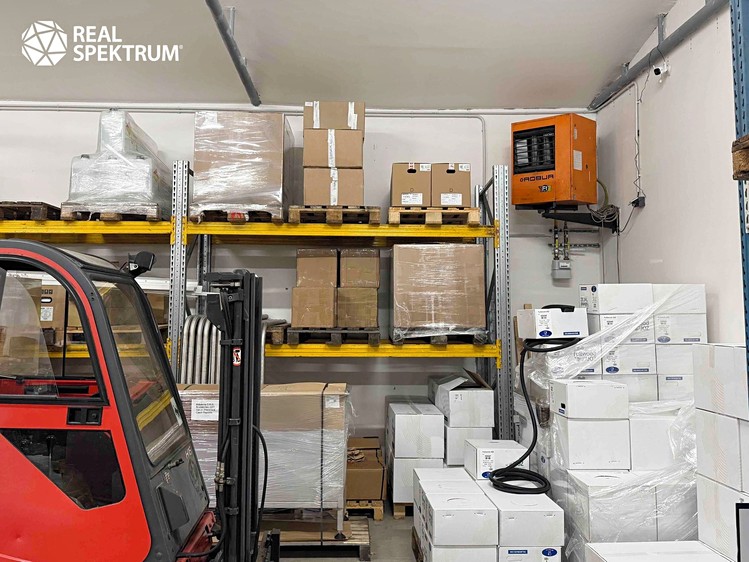 Pronájem skladového prostoru 360 m² - foto 6