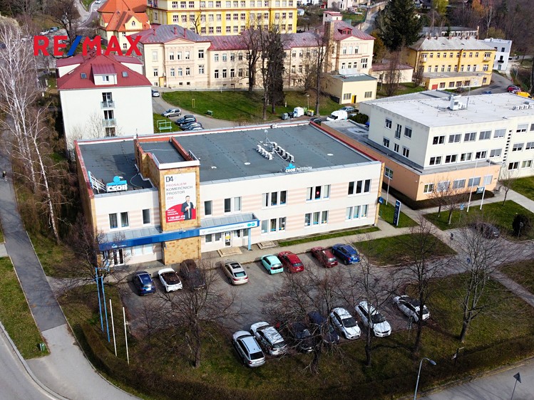 Pronájem kanceláře 48 m² - foto 1