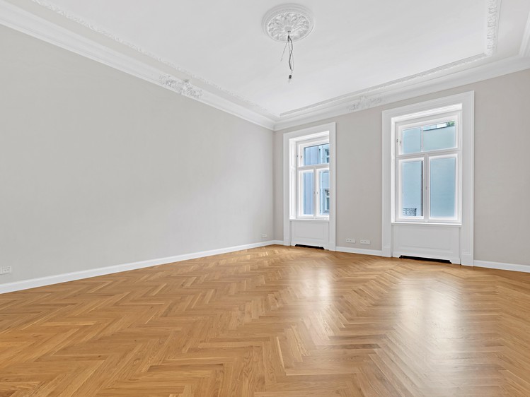 Pronájem kanceláře 200 m² - foto 2