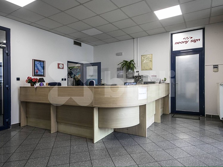 Pronájem kanceláře 125 m² - foto 3