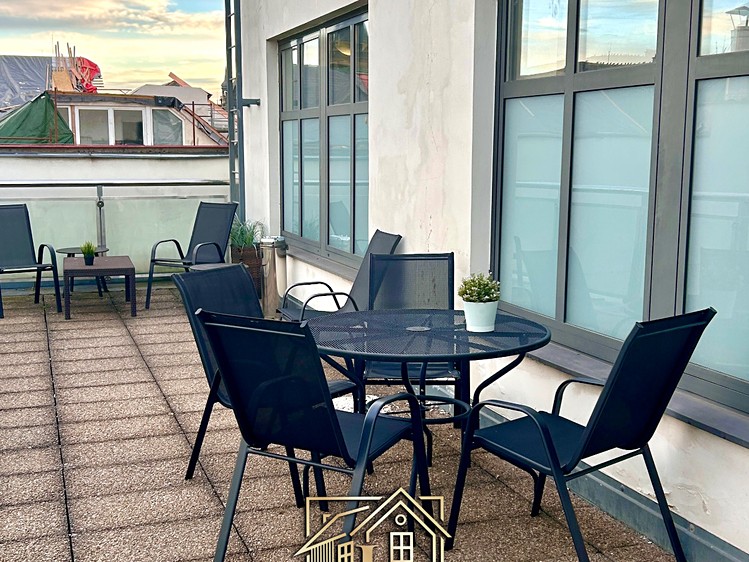 Pronájem kanceláře 977 m² - foto 3