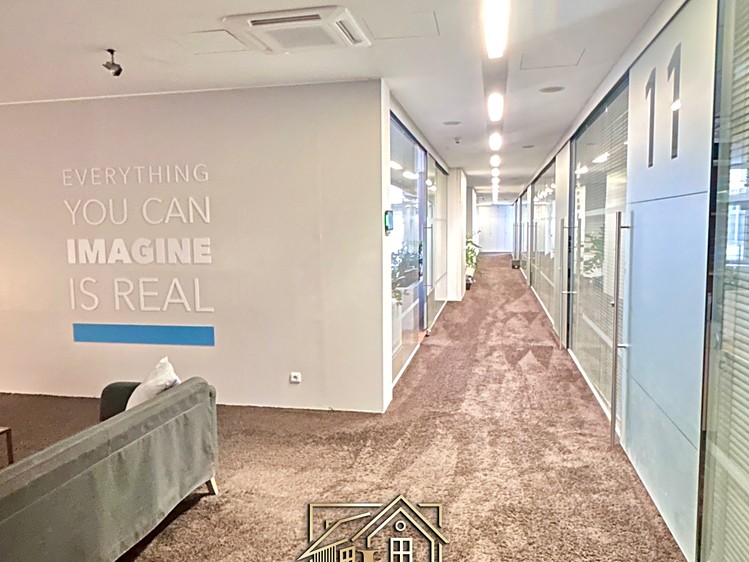 Pronájem kanceláře 977 m² - foto 5