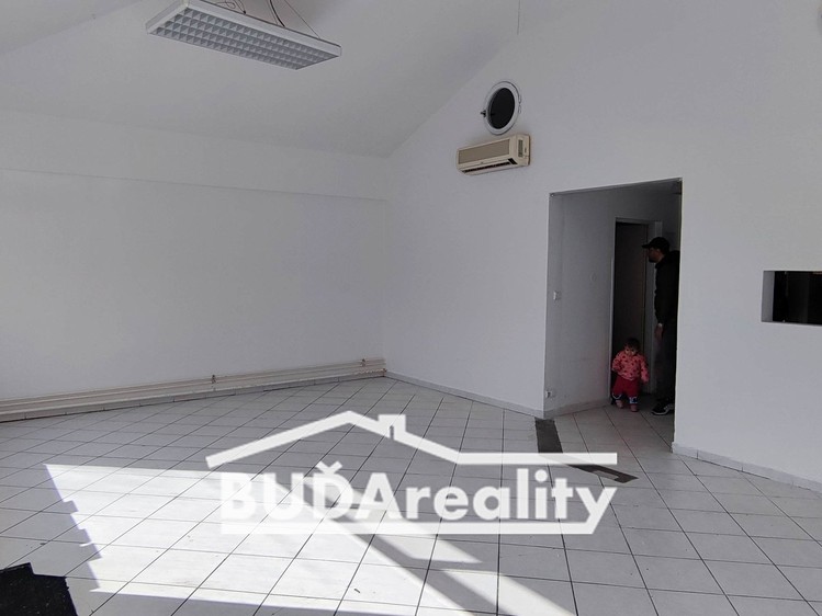 Pronájem obchodního prostoru 54 m² - foto 4