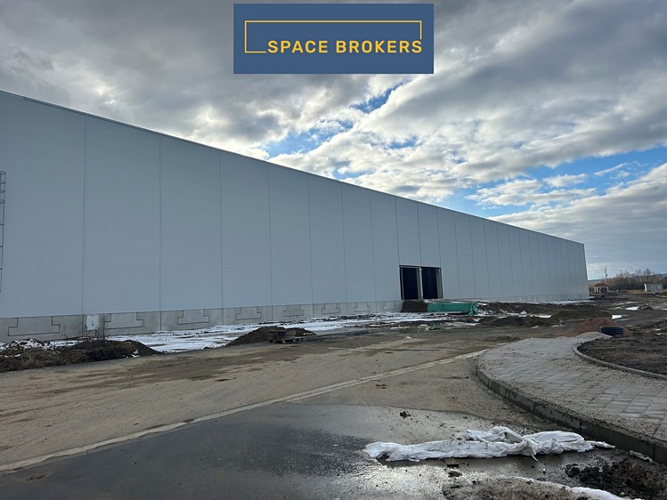 Pronájem skladového prostoru 20 700 m² - foto 1
