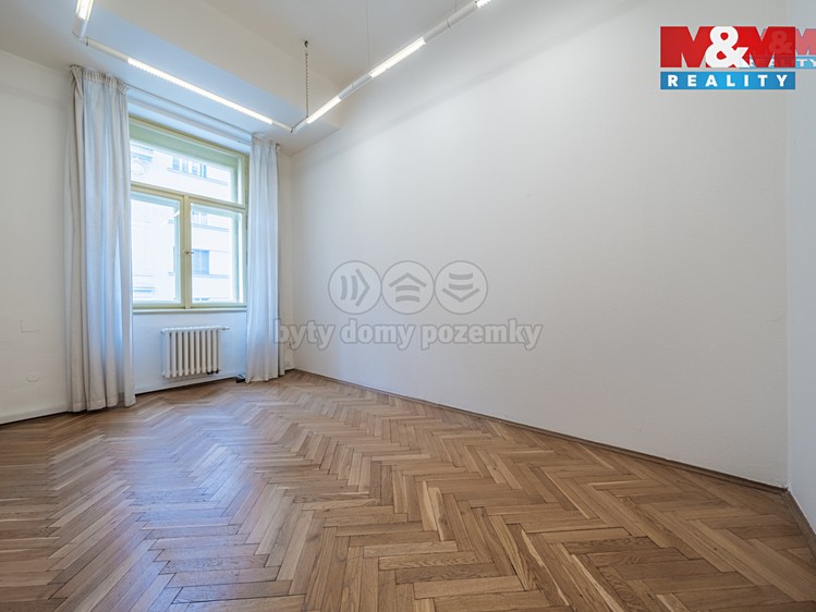 Pronájem kanceláře 41 m² - foto 6