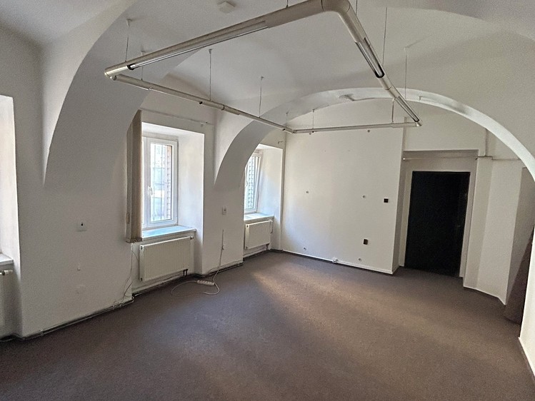 Pronájem kanceláře 32 m² - foto 3